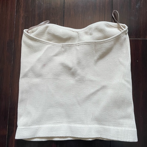 Beige tube top - Picture 4 of 5